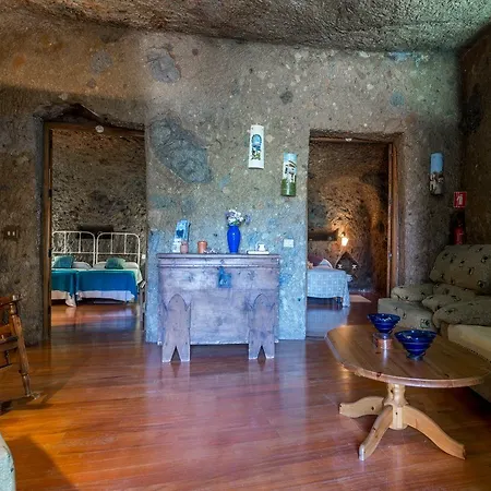 Casa Cueva Margaritas Артенара